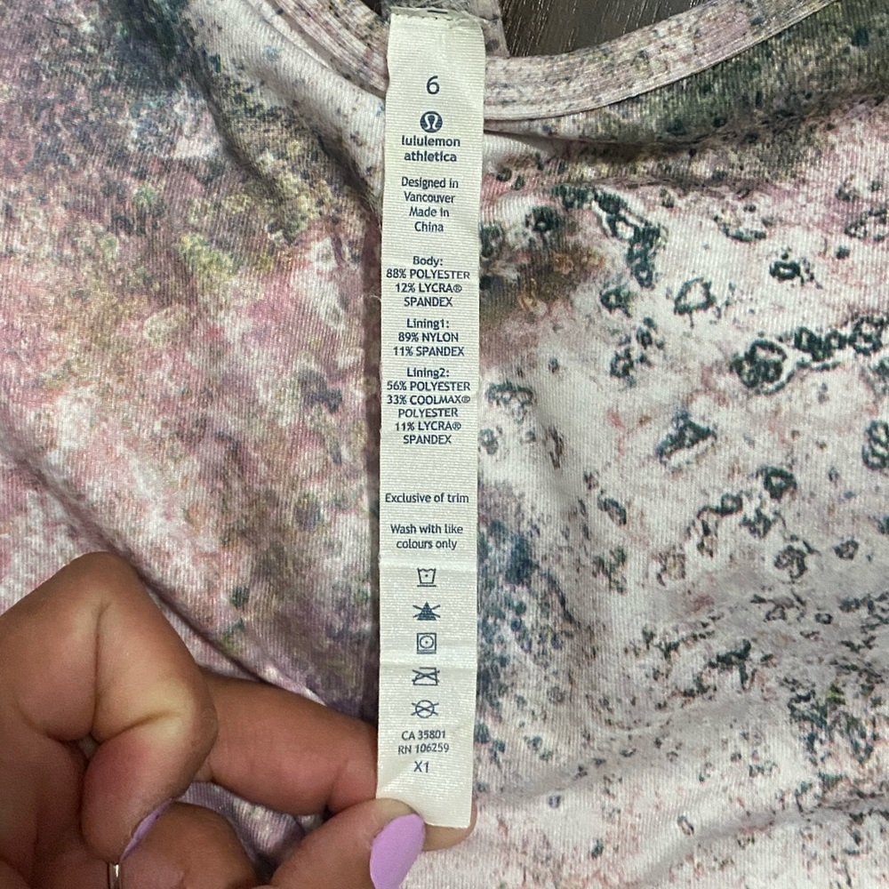 Lululemon Tank - Picture 4 of 4